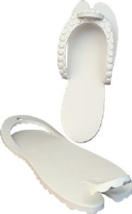 ZAPATILLA ZONAS HÚMEDAS BLANCAS 36-40 (1p) GEL